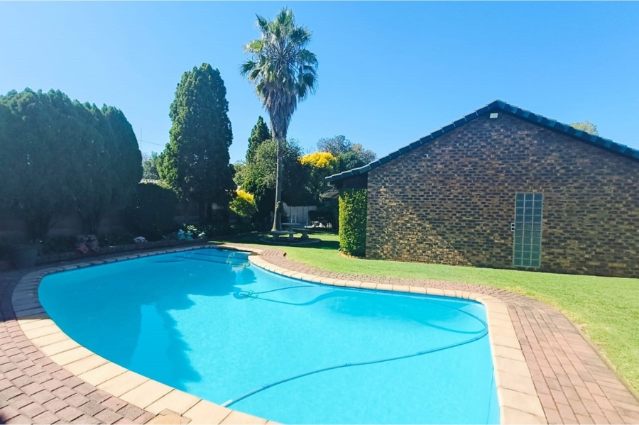 3 Bedroom Property for Sale in Vaalpark Free State